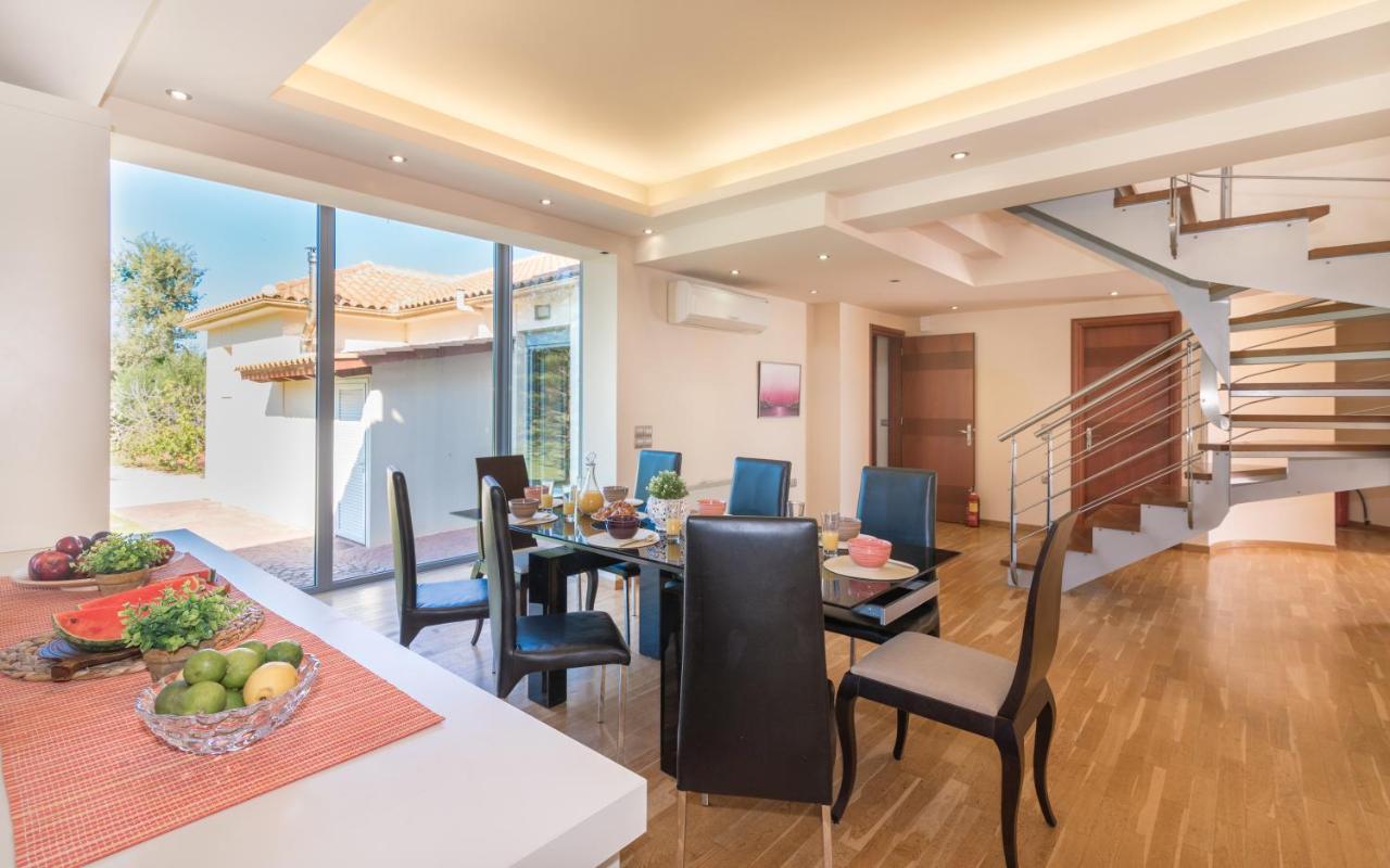 Astarte Villas - Istar Villa With Tennis Court Makhairádhon 外观 照片